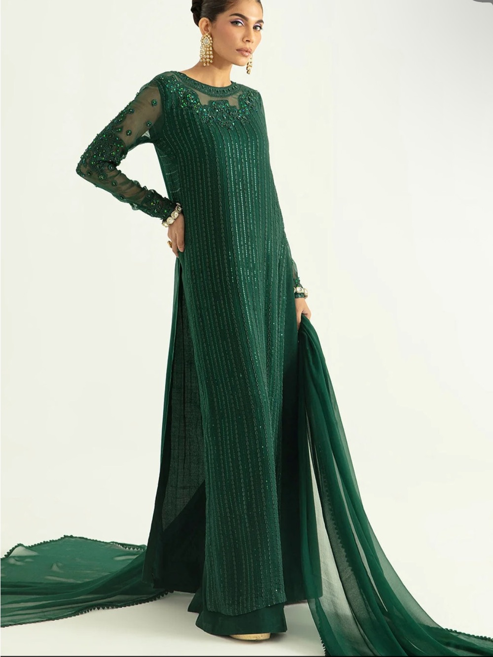 Emerald Green Pakistani Vanya Suit (Never Worn)